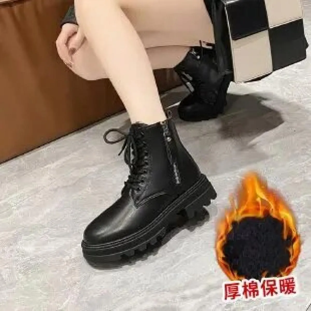 2022 nuovi stivali Martin autunno inverno piattaforma da donna stivaletti neri per donna scarpe corte stile britannico in peluch