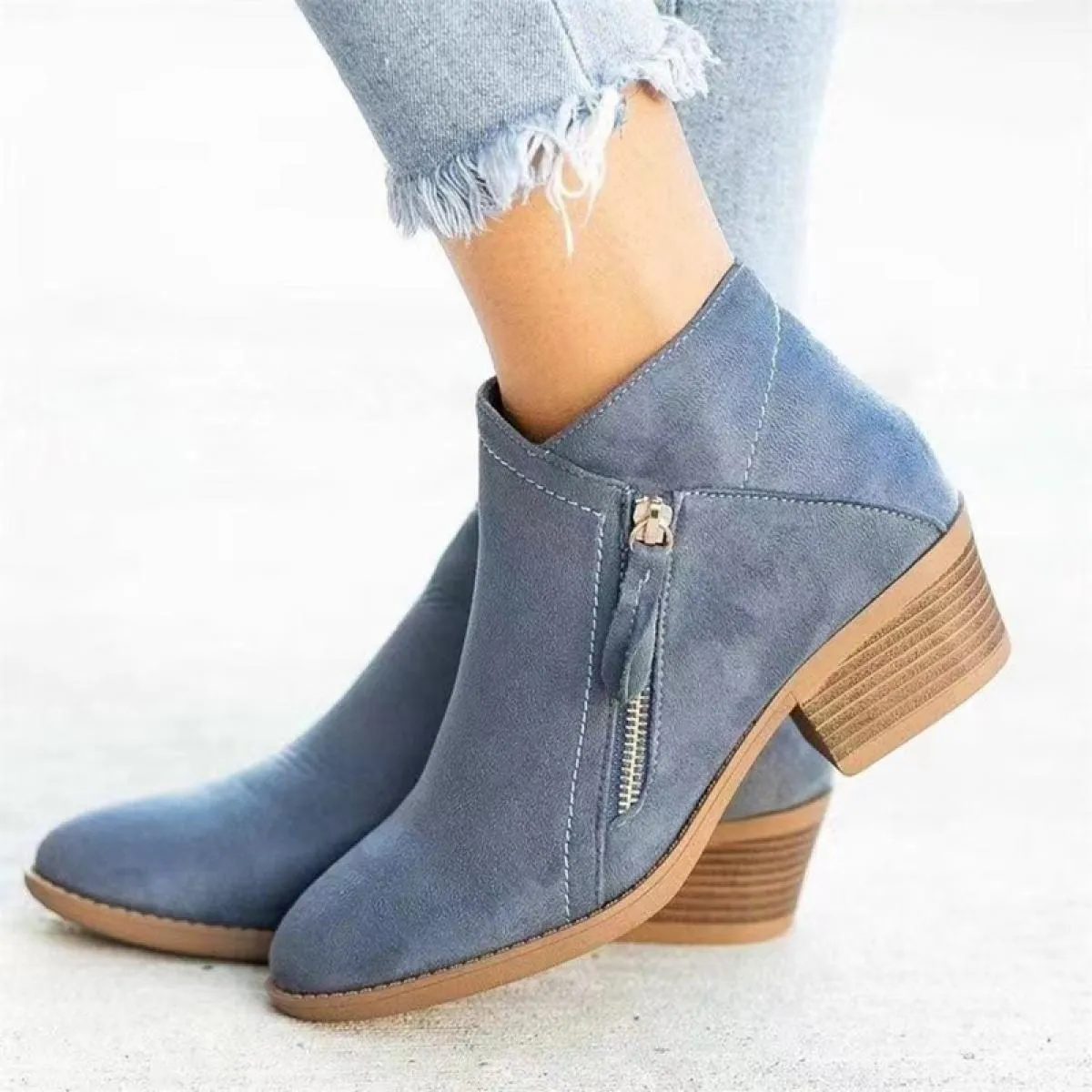 2023 Donna Roma Chelsea Stivali Tacchi bassi Scarpe Chunky Pelle scamosciata Caviglia Inverno Nuovo designer Stivali gladiatore