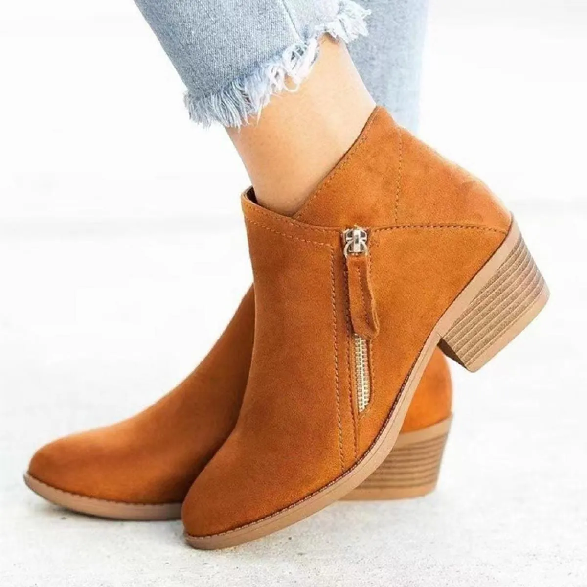 2023 Donna Roma Chelsea Stivali Tacchi bassi Scarpe Chunky Pelle scamosciata Caviglia Inverno Nuovo designer Stivali gladiatore