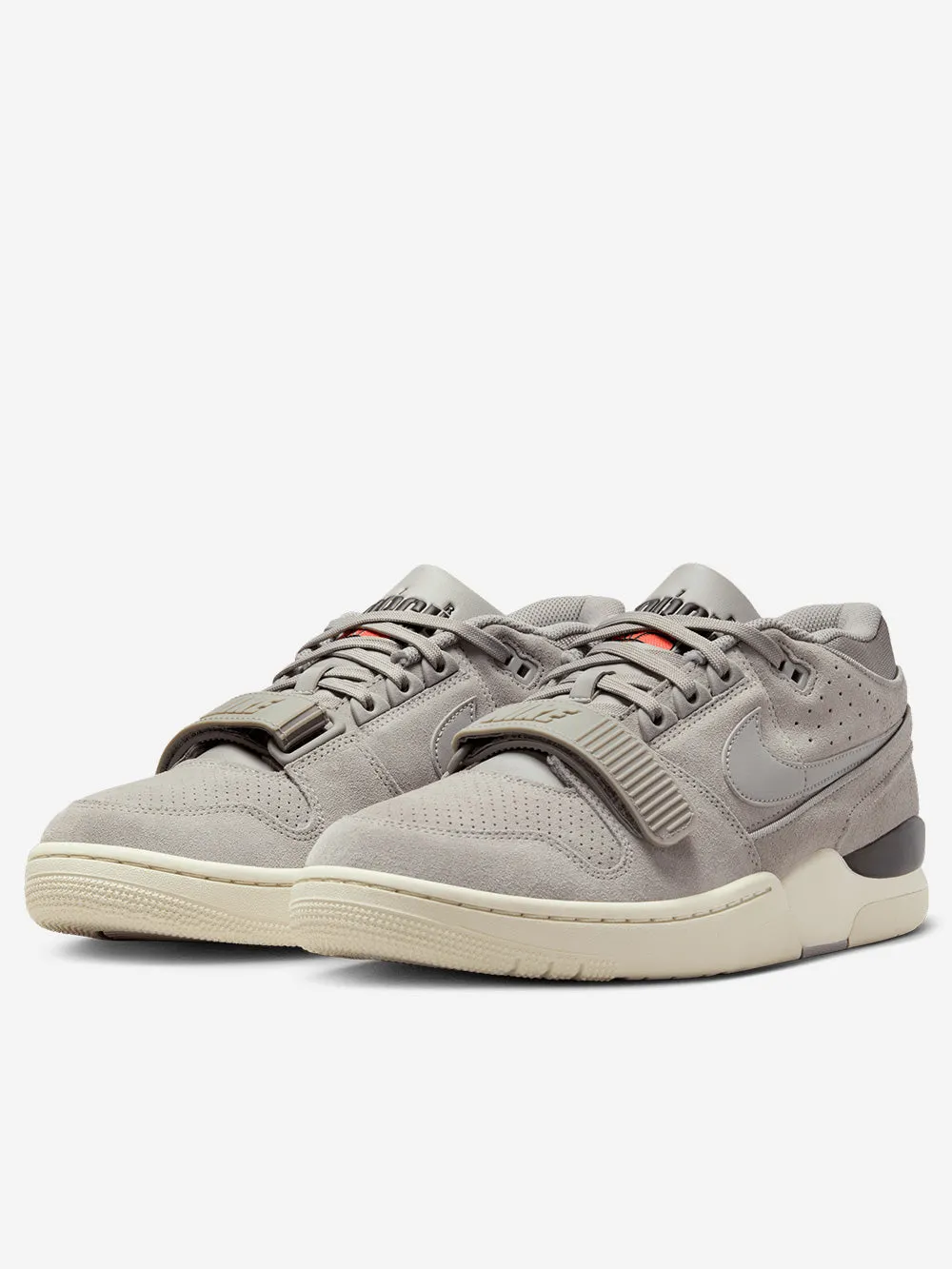 AAF88 Low Sneakers