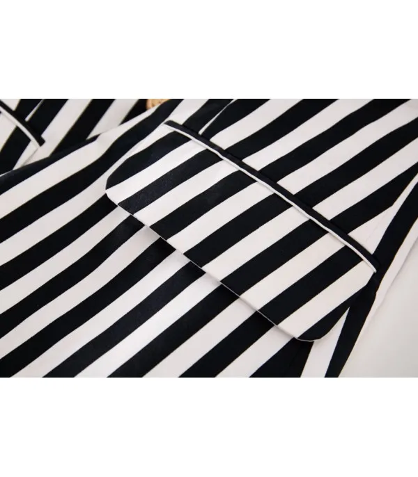 Blazer stripe