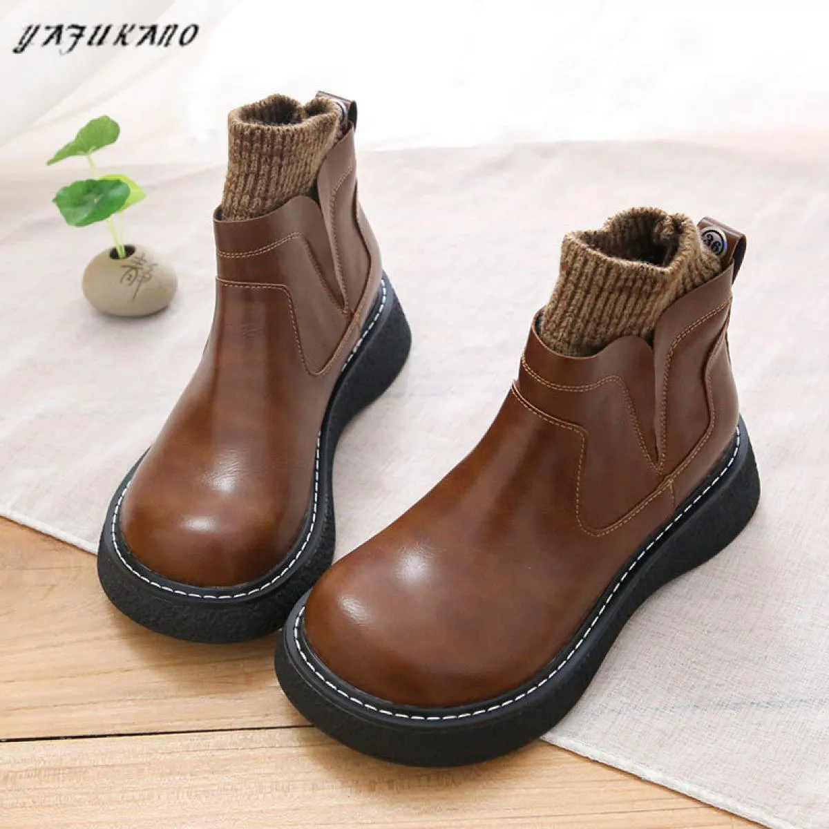 Calzini di lana Stivaletti da donna Scarpe piccole in pelle stile britannico retrò letterario con suola spessa antiscivolo Casua
