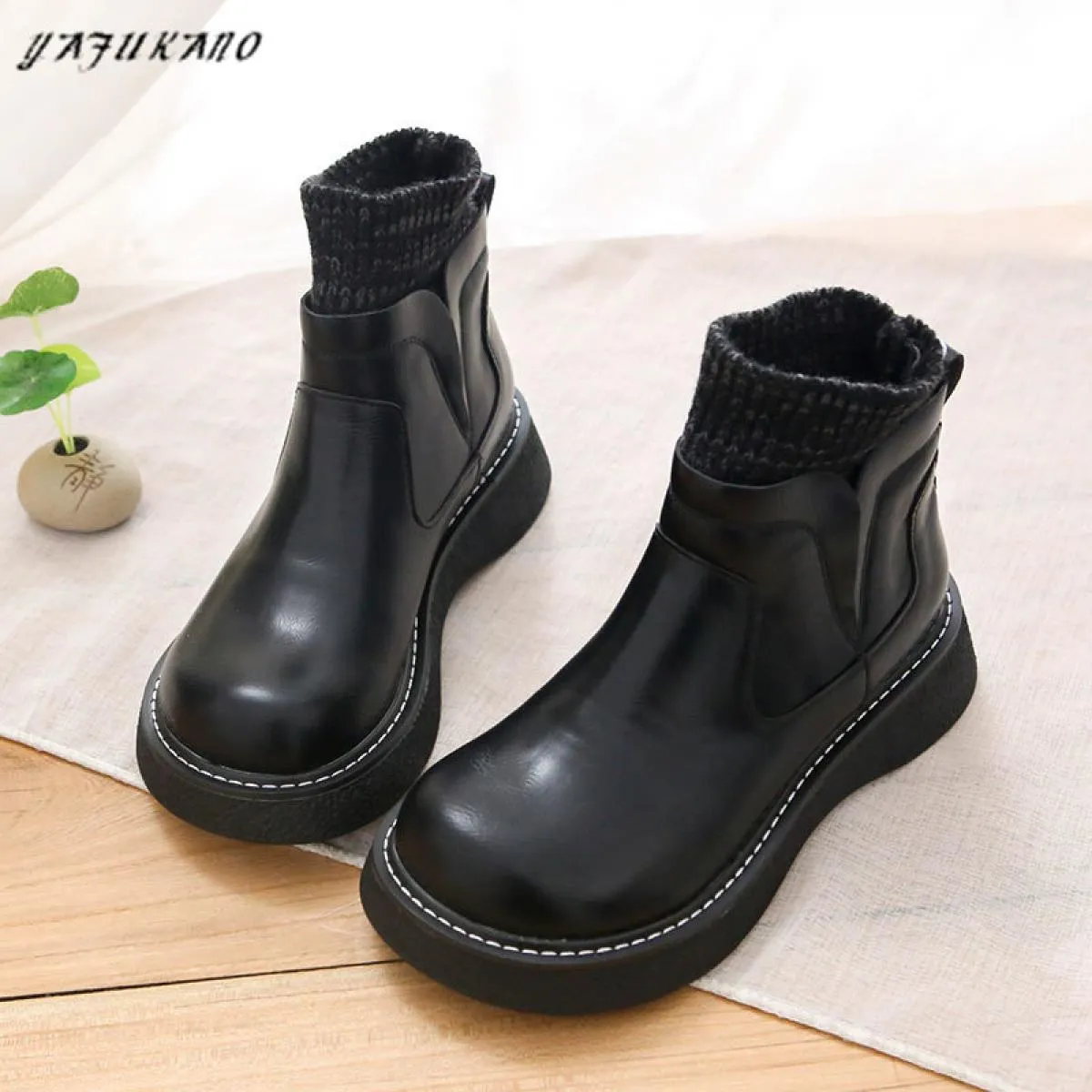 Calzini di lana Stivaletti da donna Scarpe piccole in pelle stile britannico retrò letterario con suola spessa antiscivolo Casua