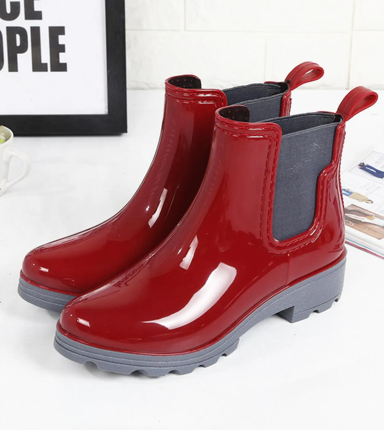 Comemore Galoshes Rubber Shoes Fashion Rain Boots Ladies Chelsea Waterproof Pvc Womens Boot Pipe  Woman Martins Rainboo
