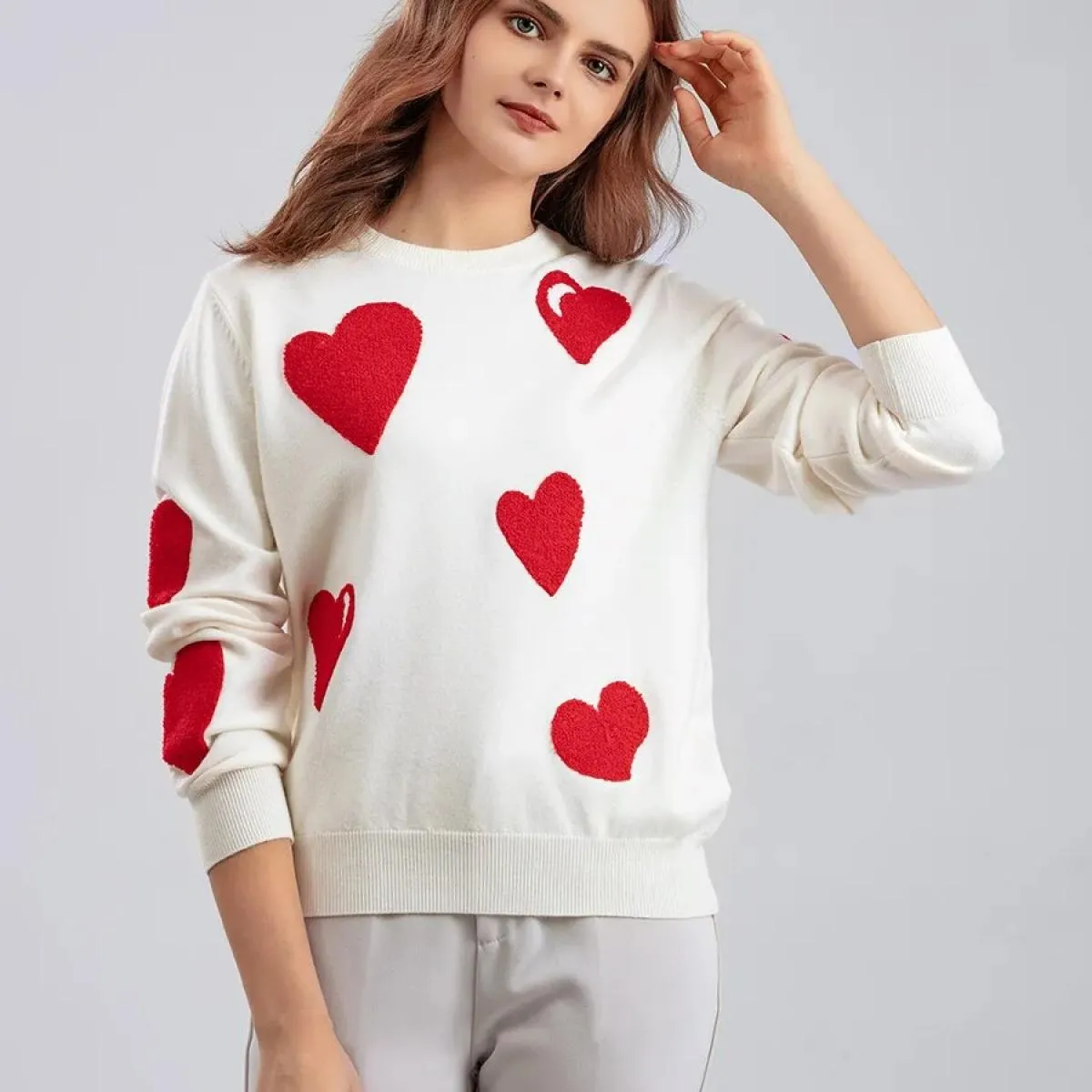 Design di nicchia natalizio Feeling Love Floccaggio Cover Morbido maglione Donna Autunno Inverno 2023 Nuovo