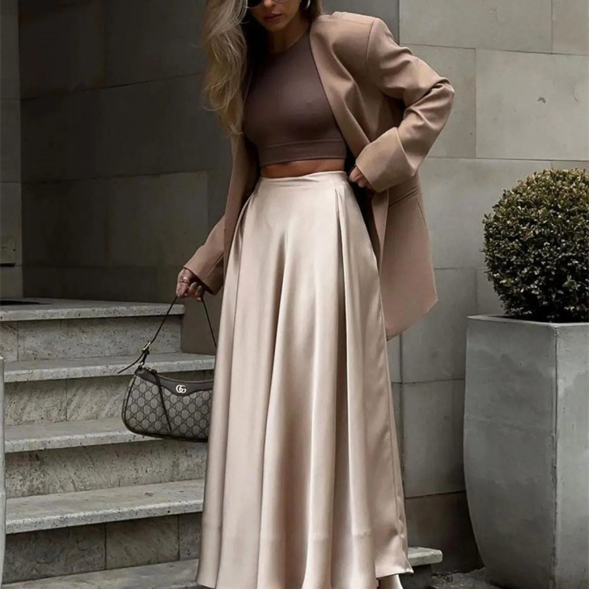 Gonna maxi solida a vita alta in raso per donna Elegante abito da festa sottile Gonna lunga Moda allentata Estate High Str