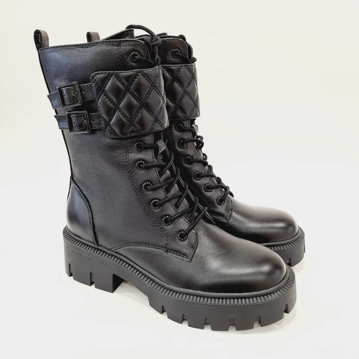Guess Anfibio Bikers pelle Black fibie  fondo gomma carro armato 4,5 cm. rif. G651