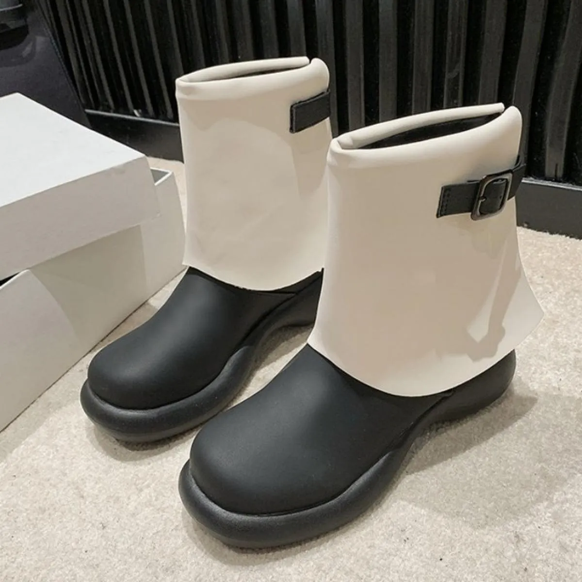 Nuove donne appartamenti scarpe invernali alla caviglia piattaforma di marca stivali Chelsea 2023 designer stivali gladiatore go