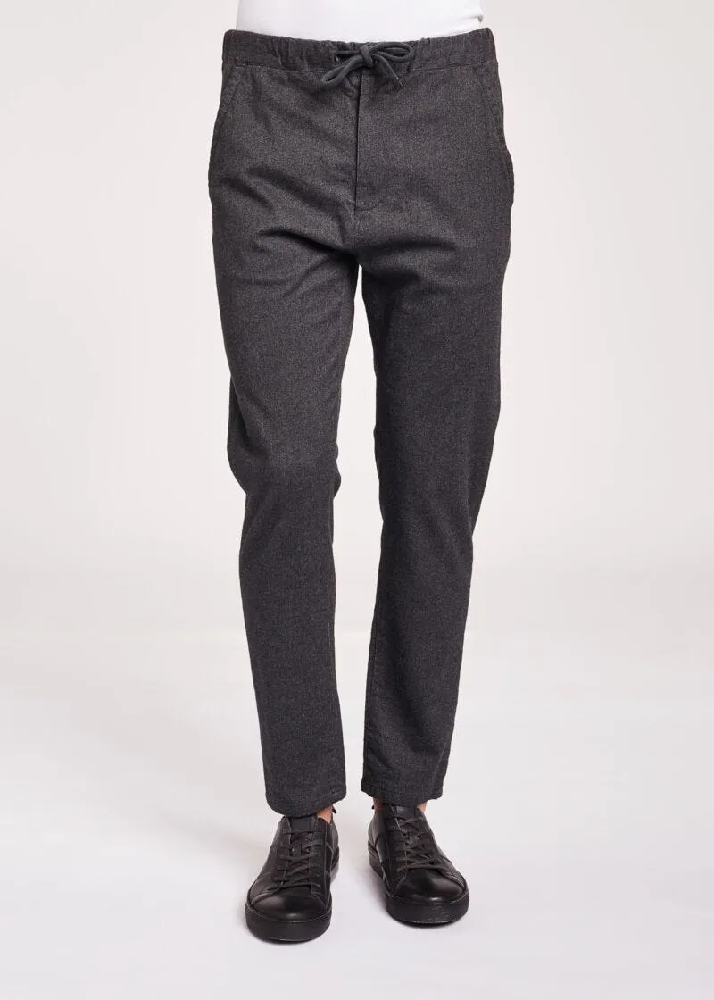 Pantaloni jogging