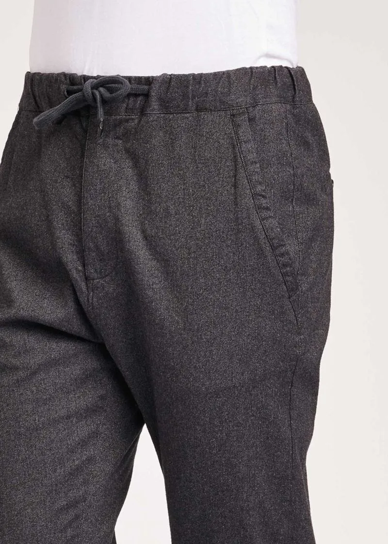 Pantaloni jogging