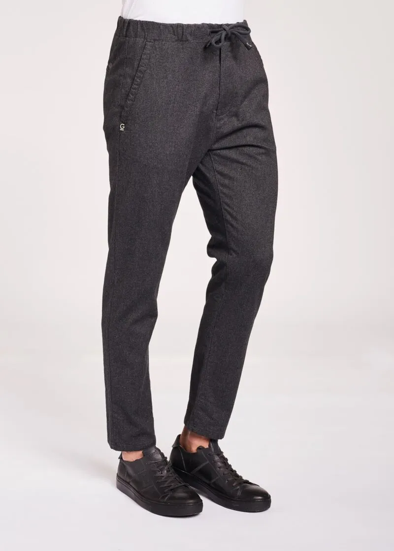 Pantaloni jogging