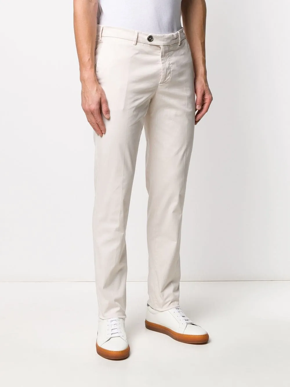 Pantaloni tinti