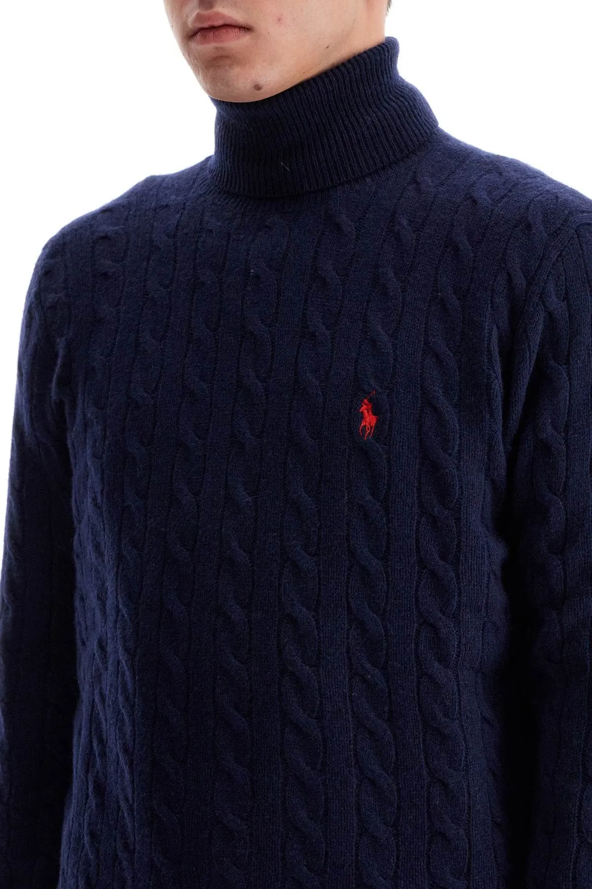 Pullover a collo alto in lana e cachemire a trecce