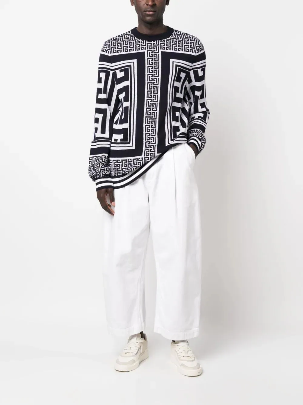 Pullover con Monogramma
