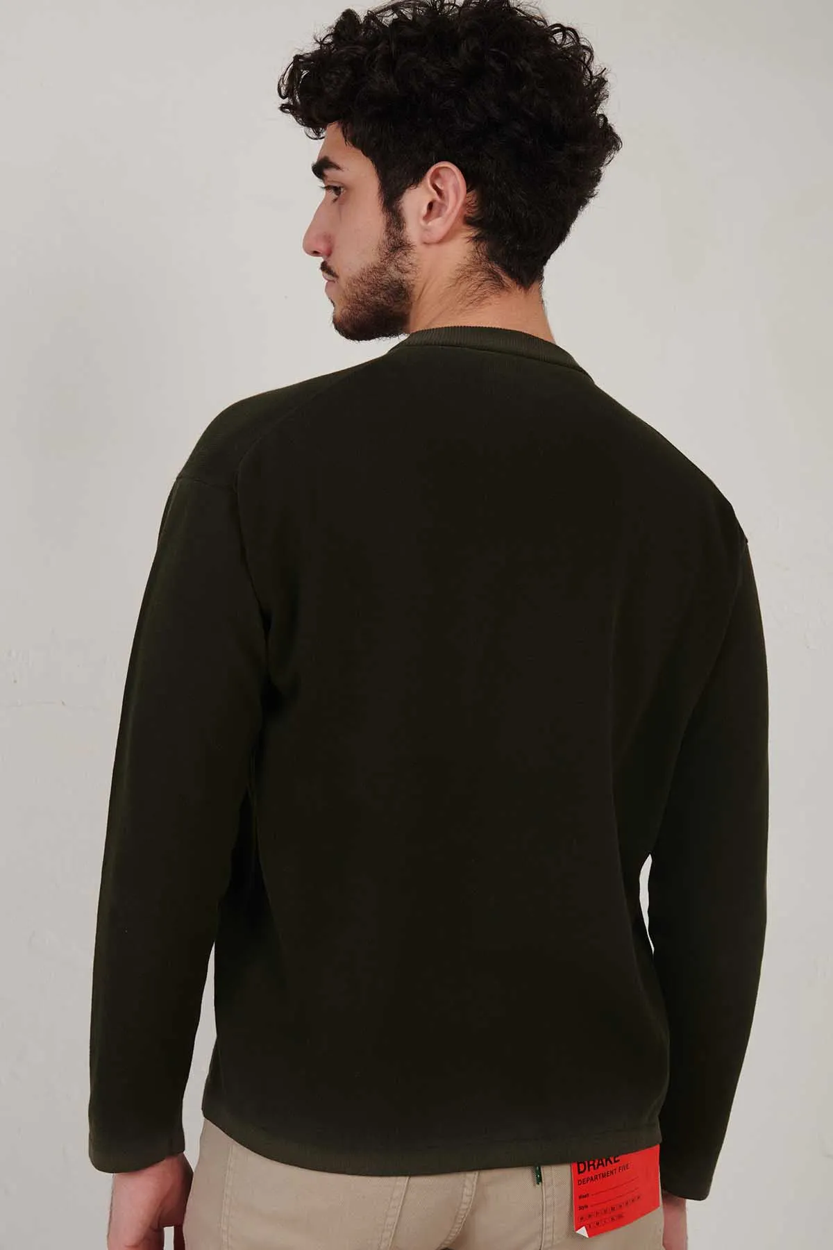 Roberto Collina maglia verde militare, girocollo in cotone stonewash