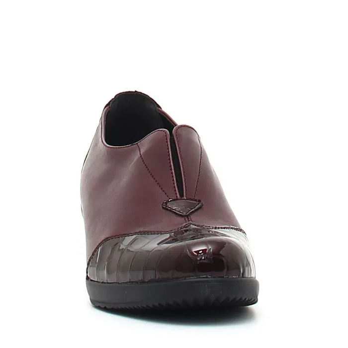 SCARPE IN PELLE E VERNICE