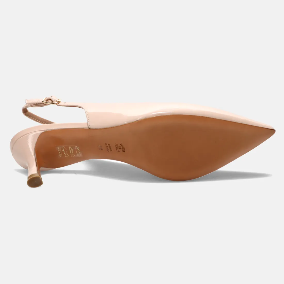 Slingback Enzo di Martino in vernice cipria con tacco medio