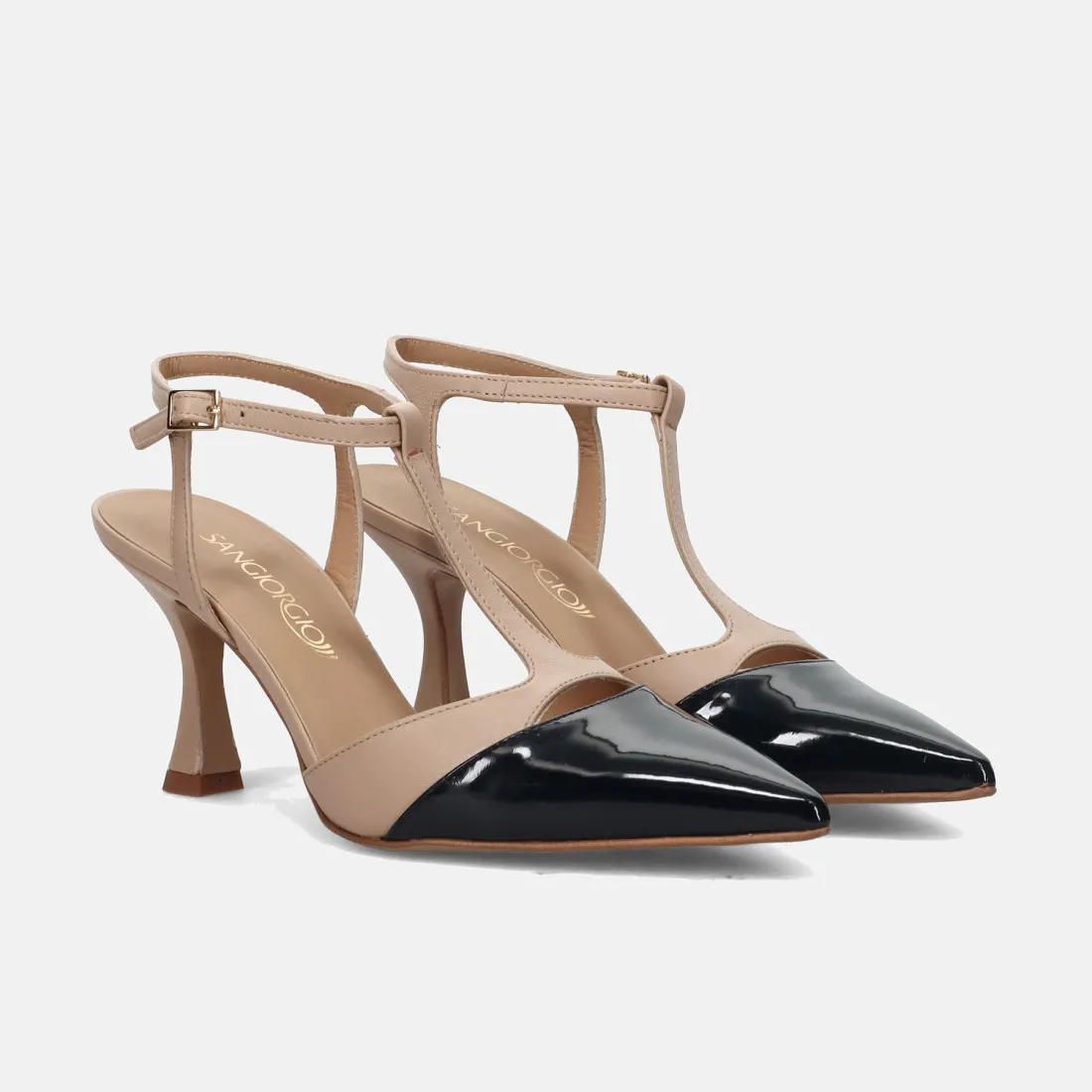 Slingback Sangiorgio in pelle beige e vernice nera con tacco medio