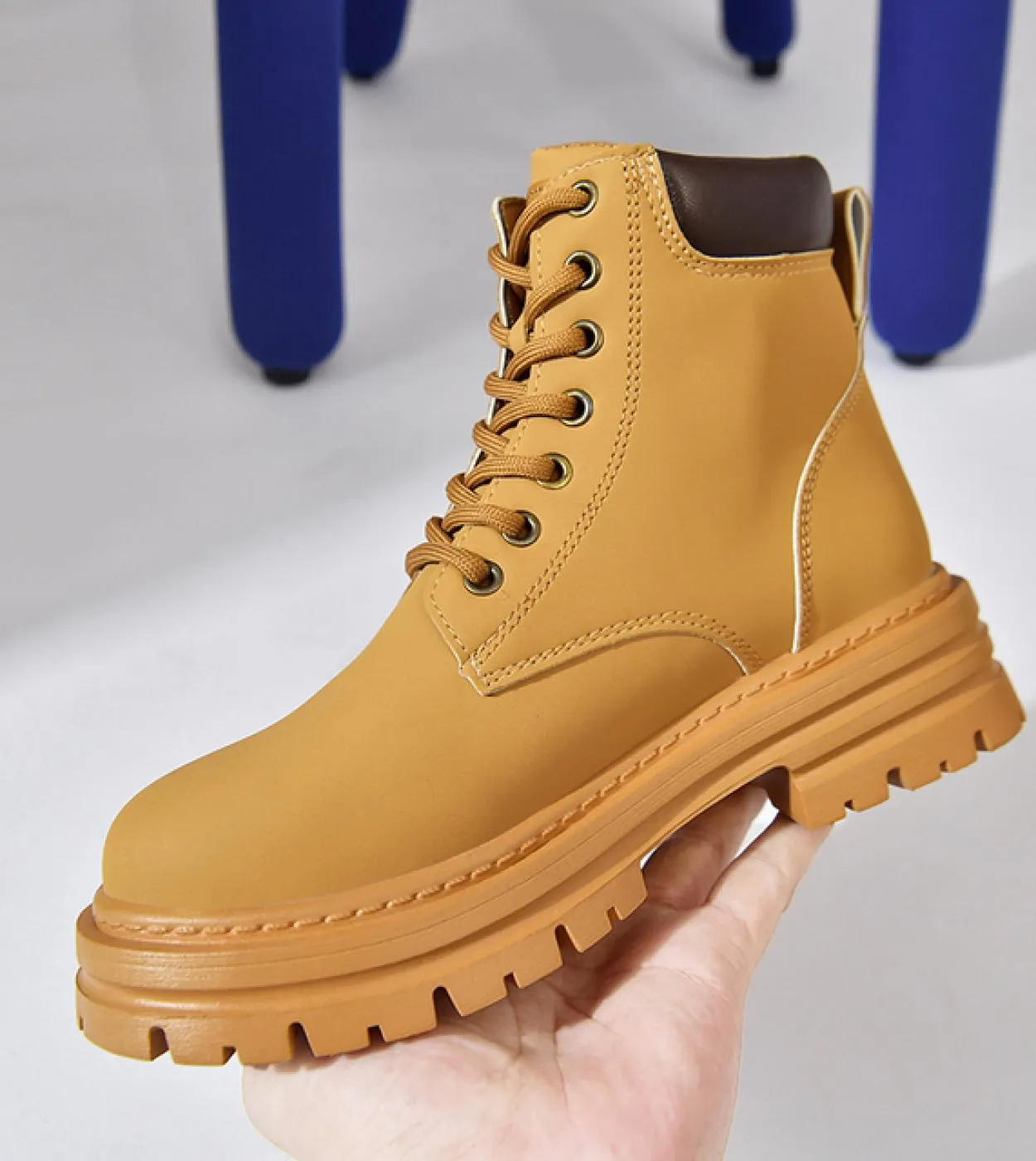 Stivaletti autunno inverno stivali da combattimento con plateau in pelle scamosciata da donna scarpe femminili 2022 New Trend La
