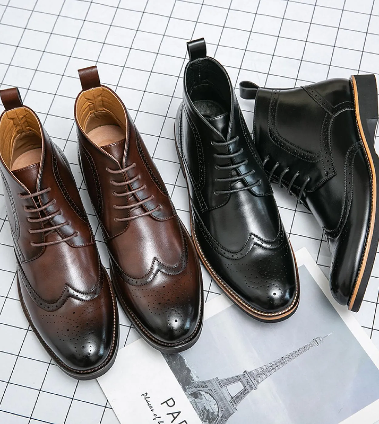 Stivaletti britannici Scarpe da uomo Moda Retro Tinta unita Pu Punta tonda Bullock Punta alare intagliata Stringata Casual Strad
