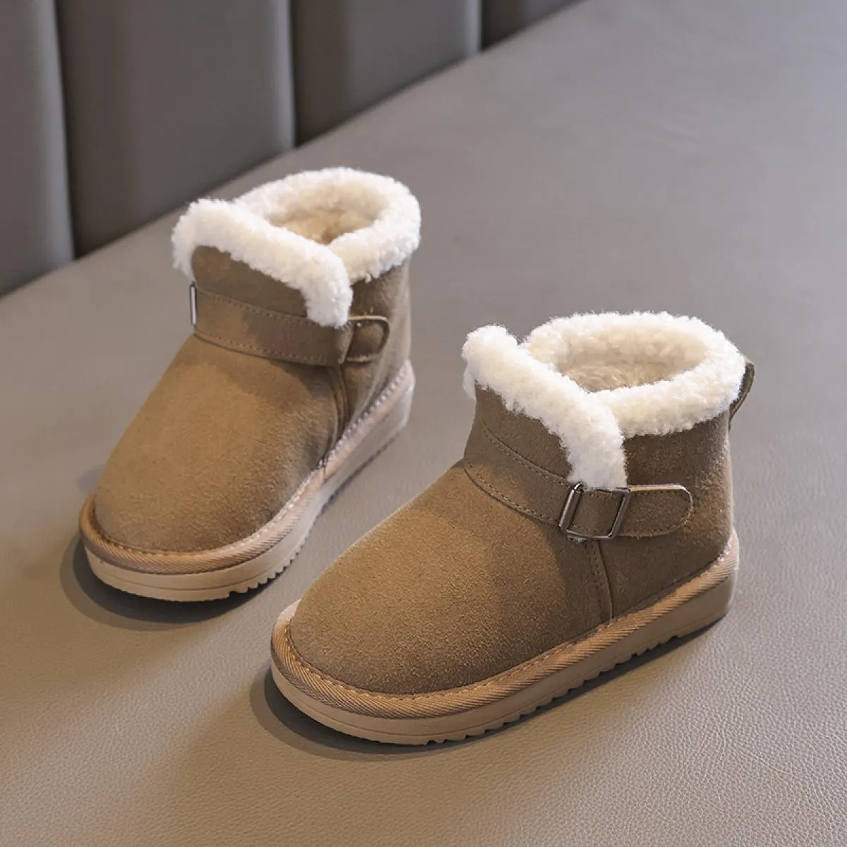 Stivali da neve per bambini Stivaletti in peluche addensati super caldi invernali per bambini Ragazze Ragazzi Scarpe piatte anti