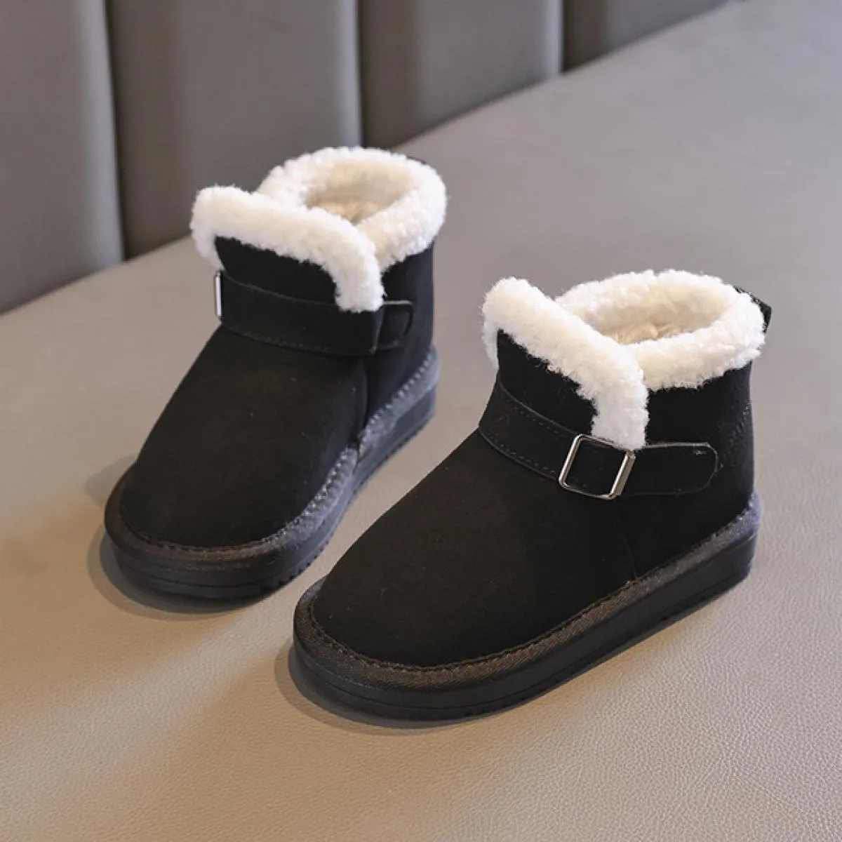 Stivali da neve per bambini Stivaletti in peluche addensati super caldi invernali per bambini Ragazze Ragazzi Scarpe piatte anti