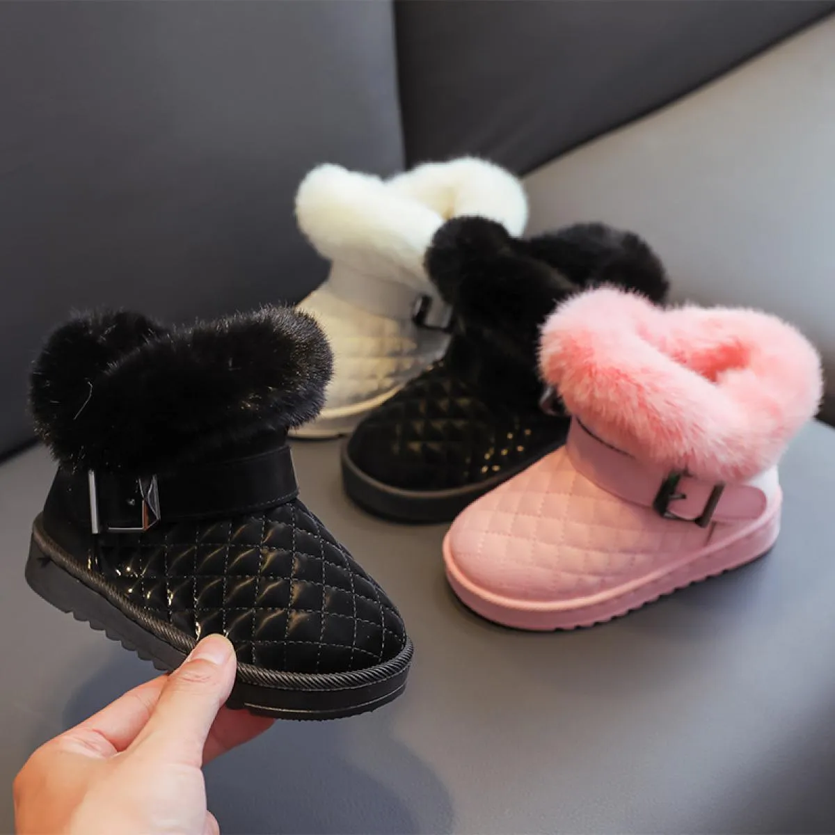 Stivali da neve per ragazze Stivali invernali caldi in peluche antiscivolo per bambini Stivaletti scozzesi Comfort Scarpe da bam