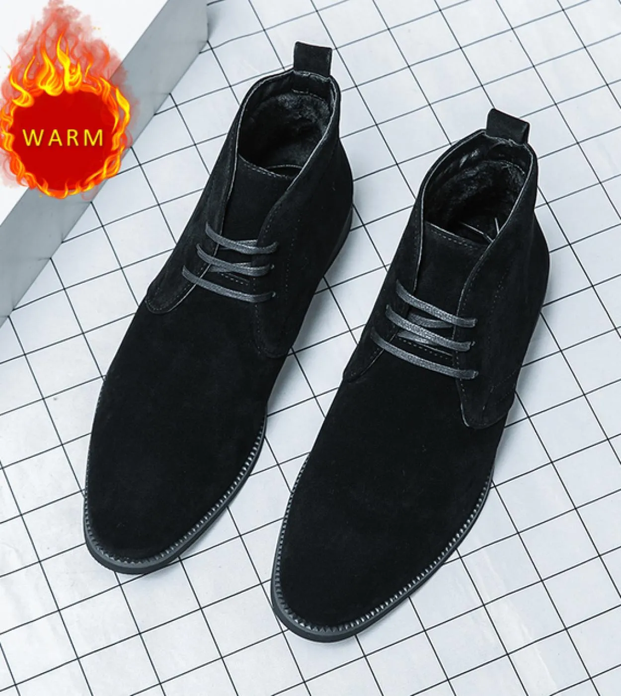 Stivali invernali da uomo nuovi Caldi peluche allinterno di stivali alti in pelle Scarpe casual Stivali con plateau Stivaletti
