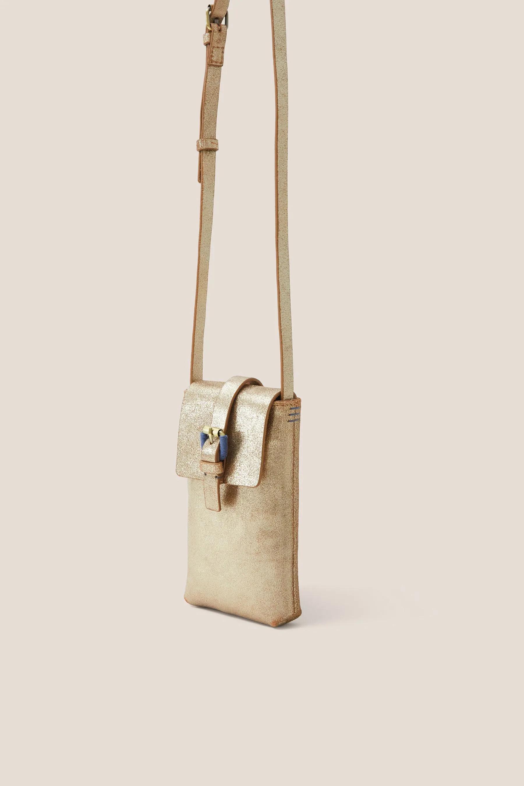 White Stuff - Clara - Borsa per telefono in pelle con fibbia